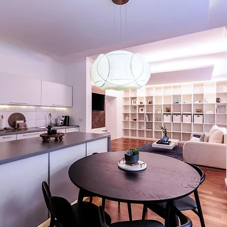Modern 2bdr In Center Apartment Sarajevo