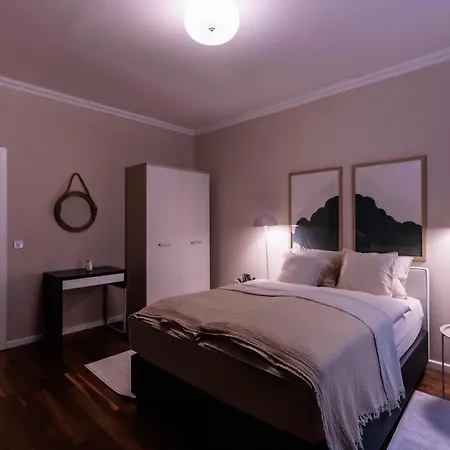 شقة Modern 2bdr In Center *