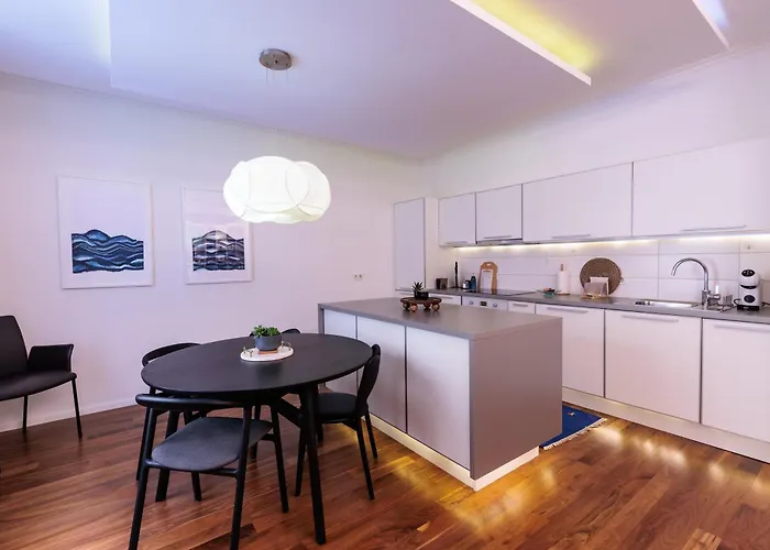 Modern 2bdr In Center سراييفو