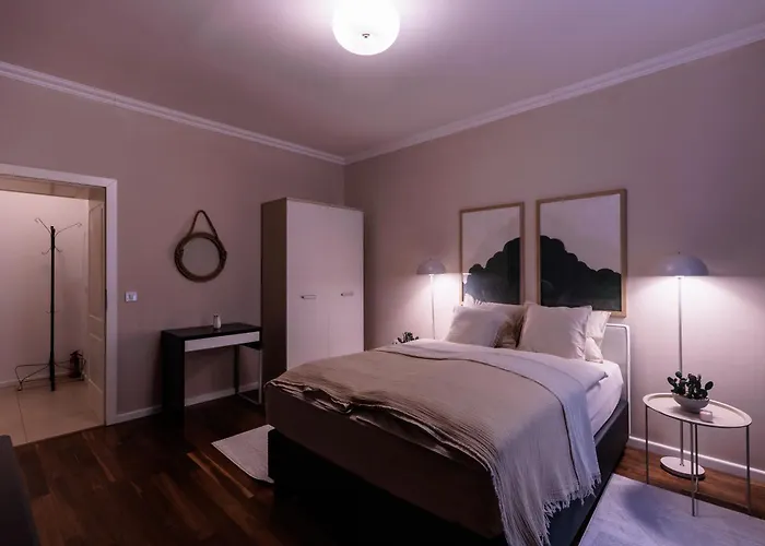 شقة Modern 2bdr In Center *